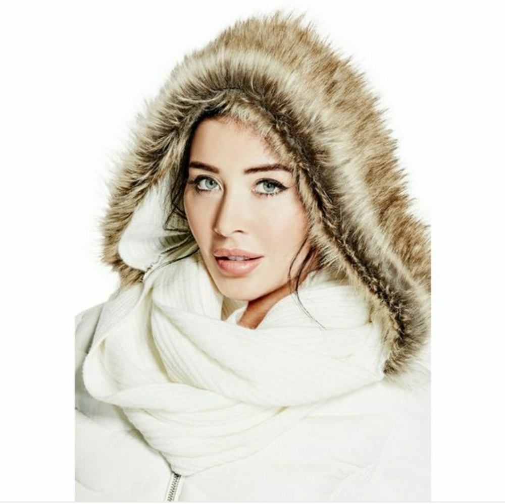 🔴SALE🔴NWT Guess Hooded Scarf w/ Faux Fur Trim